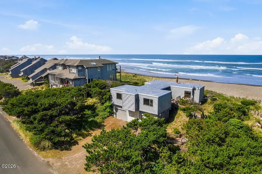 319 Salishan, Lincoln Beach, OR 97388 - #2