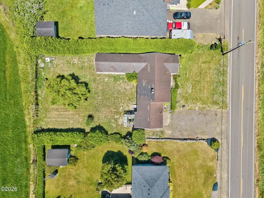 1250 Mccormick Loop, Tillamook, OR 97141 - #2