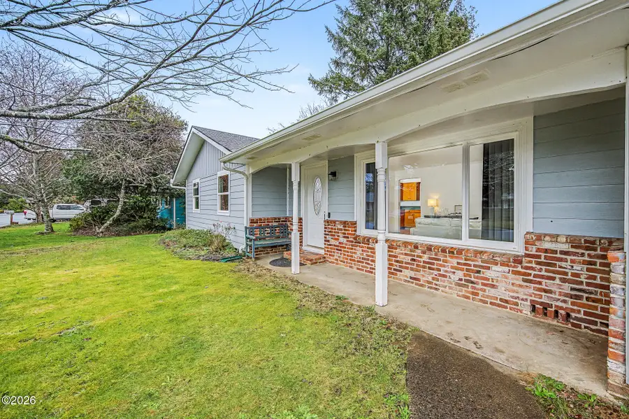 1914 NE Crestview, Newport, OR 97365 - Image #2