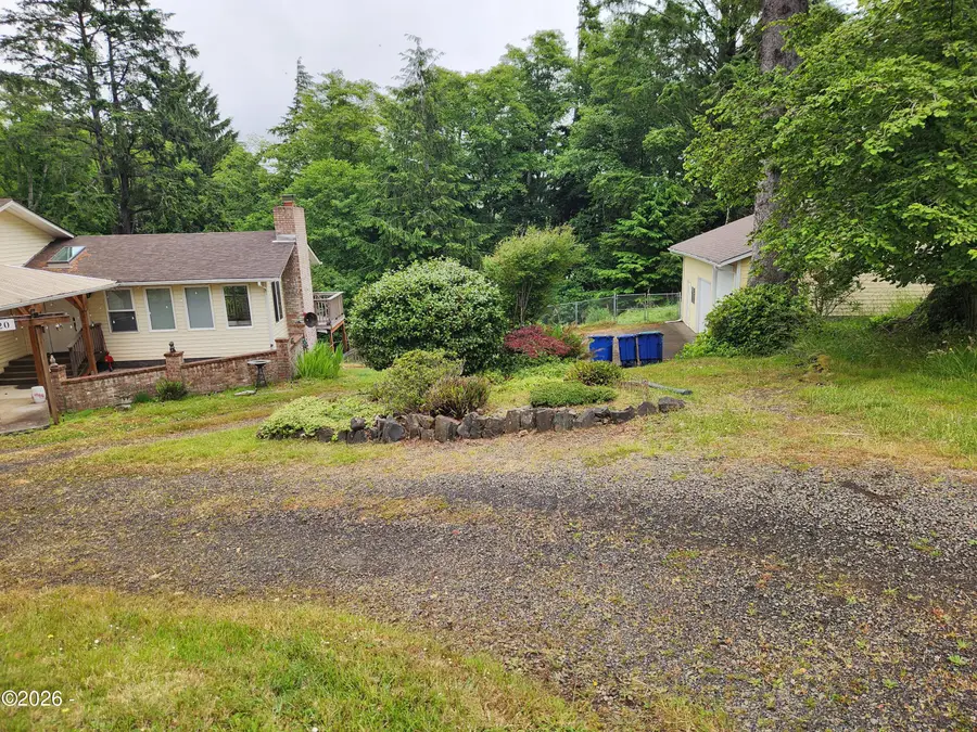 2020 NE Surf, Lincoln City, OR 97367 - #2