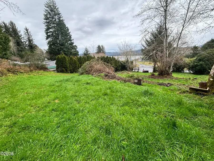 1707 SE Alsea, Waldport, OR 97394 - Image #3