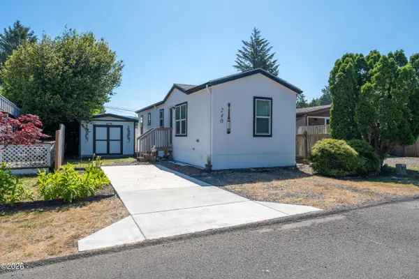 240 SE Neptune, Lincoln City, OR 97367