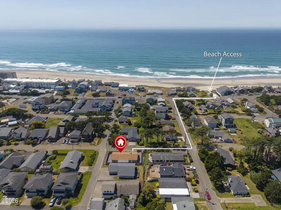 1631 NW 33rd, Lincoln City, OR 97367 - #2