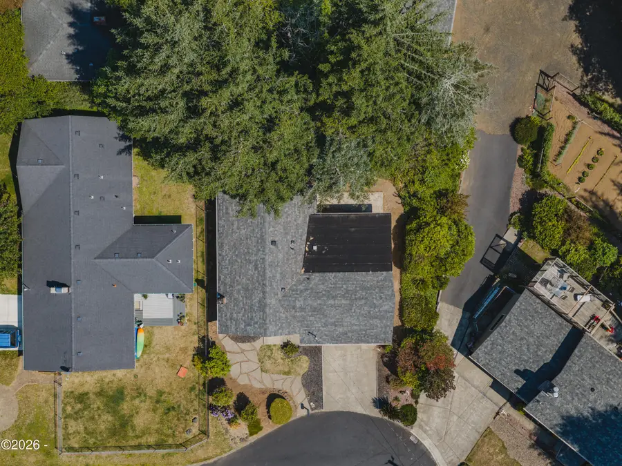 1900 NE Crestview, Newport, OR 97365 - #2