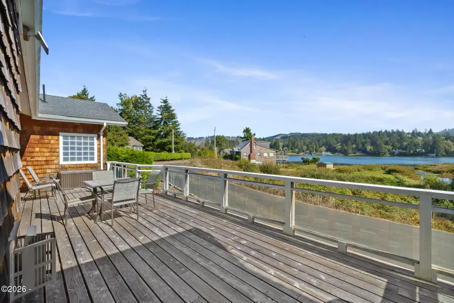 4612 NE I, Neotsu, OR 97364 - Image #3