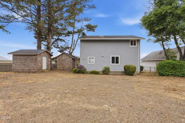 26230 Sandlake, Cloverdale, OR 97112