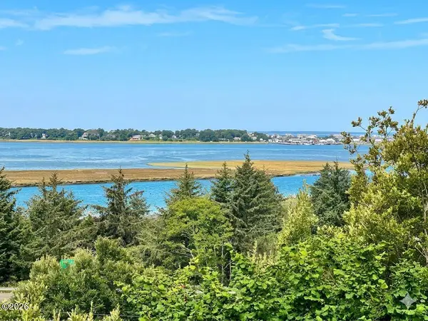 143, 153, 163 S Wells Dr, Lincoln City, OR 97367