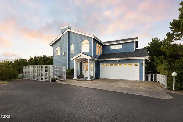 1720 NW Pacific, Newport, OR 97365