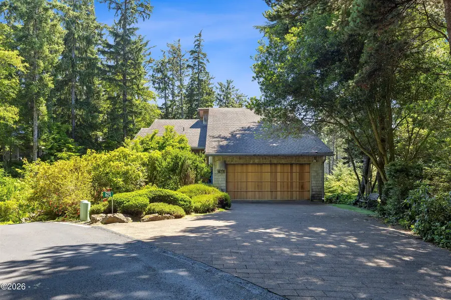 1625 SW Walking Wood, Depoe Bay, OR 97341 - #2