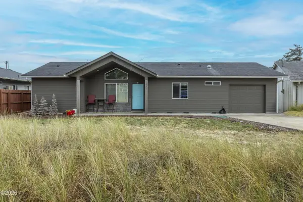 1705 NW Canal, Waldport, OR 97394