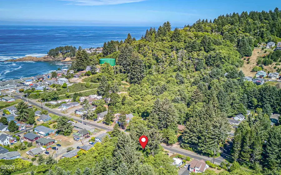 15 NE Keene, Depoe Bay, OR 97341 - #3