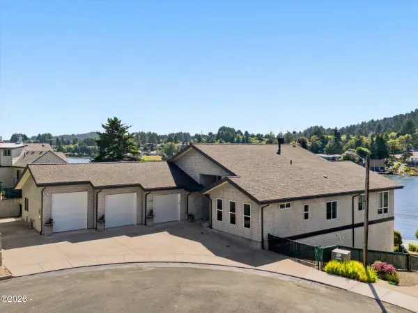 3440 NE 40th, Neotsu, OR 97364
