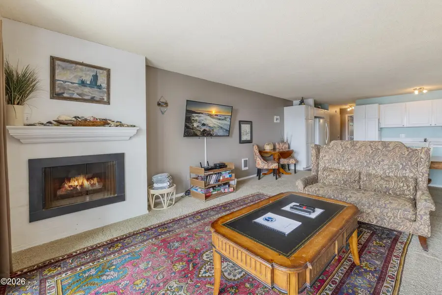 1415 NW 31st, Lincoln City, OR 97367 - #3