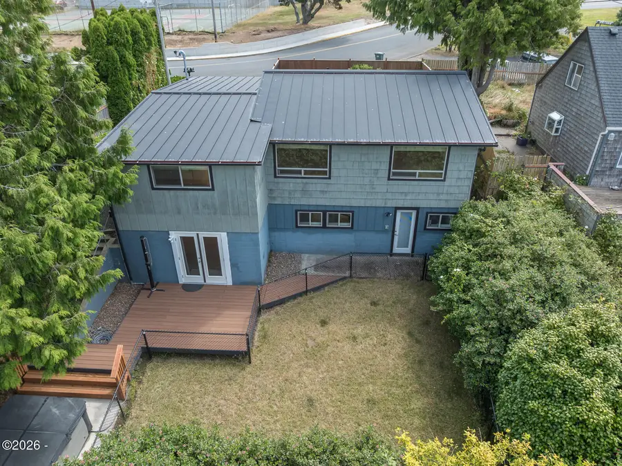 317 NE Benton, Newport, OR 97365 - #2