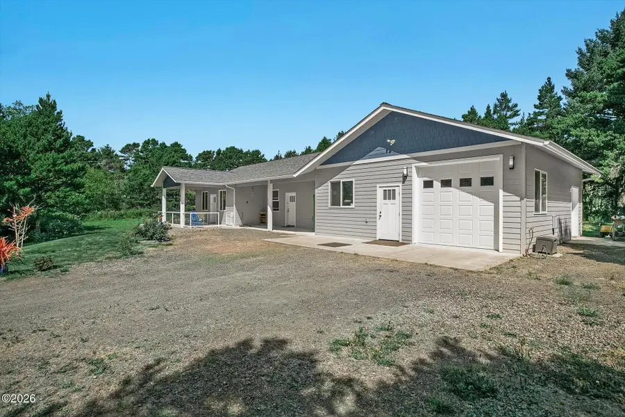 920 SW Tillicum, Waldport, OR 97394 - #3