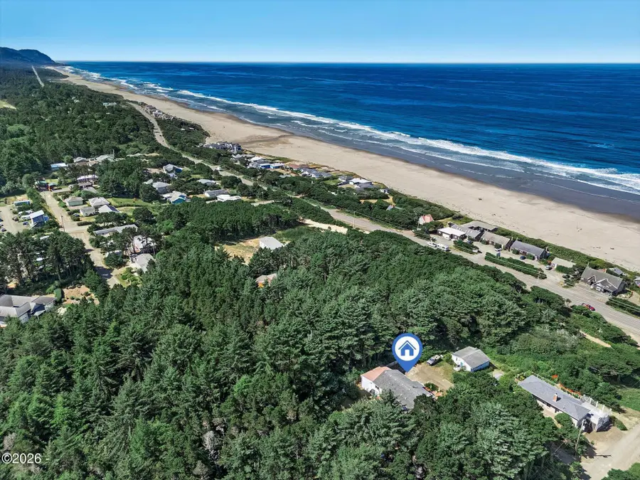 4067 SW Fehrenbacher, Waldport, OR 97394 - #3