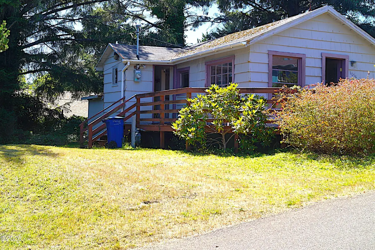 1056 SW 10th, Lincoln City, OR 97367 - #1