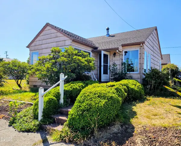 1203 3rd, Tillamook, OR 97141