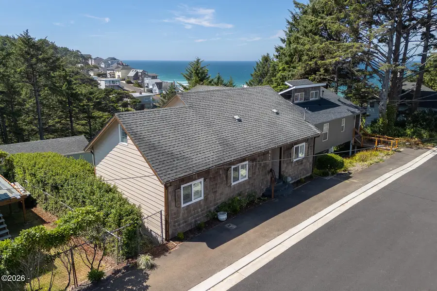 860 SW 10th, Lincoln City, OR 97367 - #2