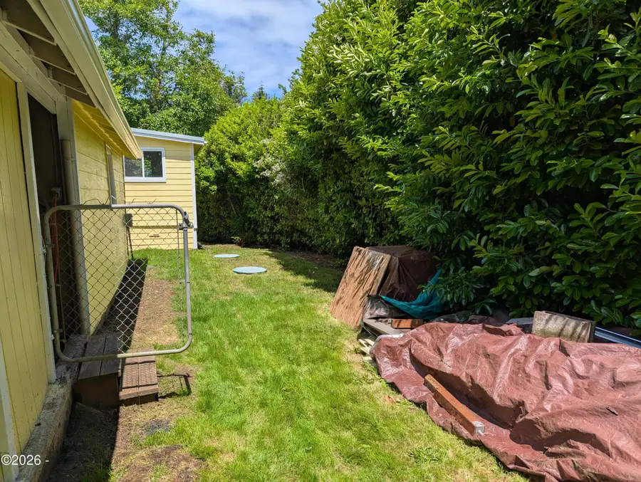 4900 NE H, Neotsu, OR 97364 - #2