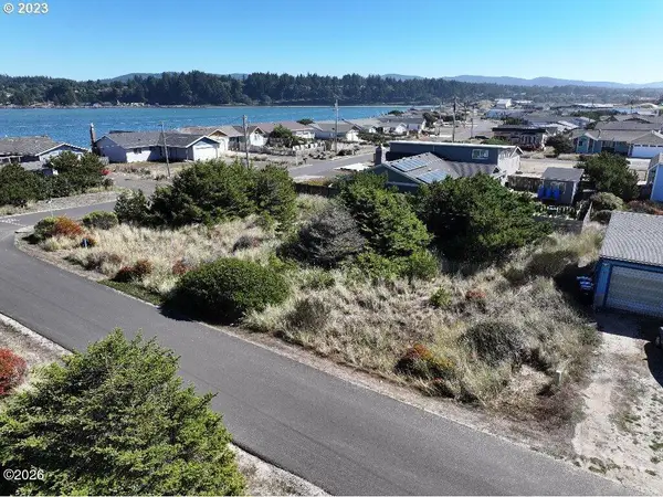 1901 NW Bayshore, Waldport, OR 97394
