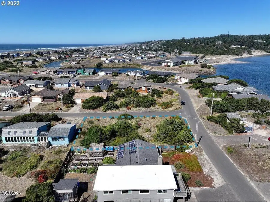 1901 NW Bayshore, Waldport, OR 97394 - #3