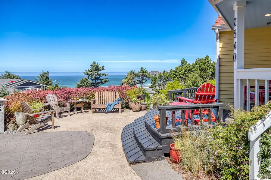 2540 NW Pacific, Newport, OR 97365 - #3