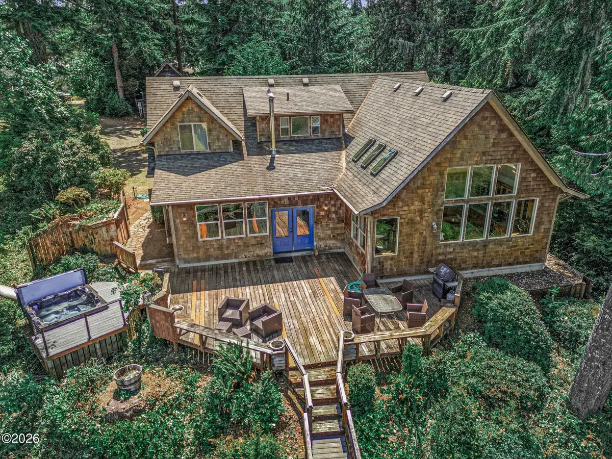 1050 SE Shady Cove, Waldport, OR 97394 - #1