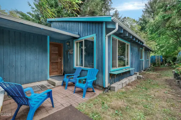 7135 SW Surfland, South Beach, OR 97366