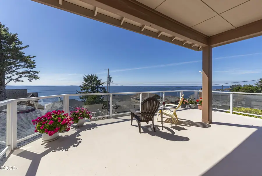 30 SW Heiberg, Depoe Bay, OR 97341 - #3