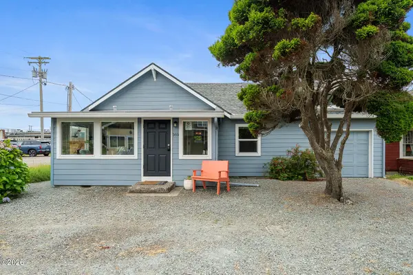 169 S Beacon, Rockaway Beach, OR 97136