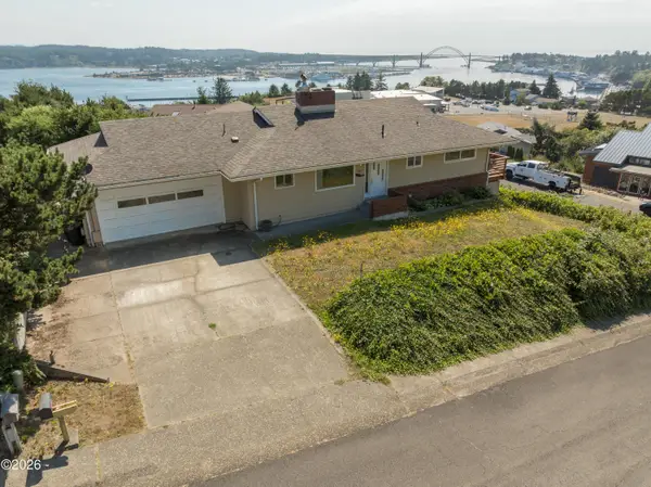1010 SE 1st, Newport, OR 97365