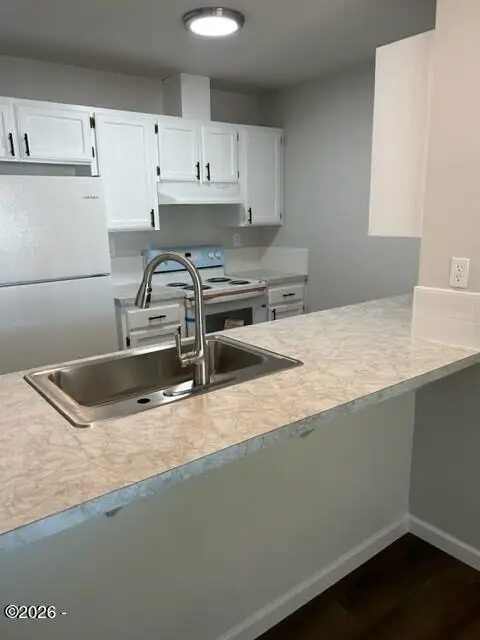 1535 Us-97, Madras, OR 97741 - #2