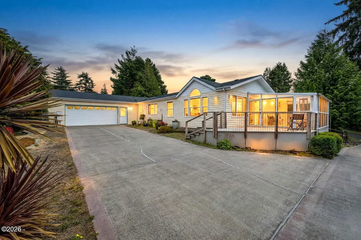 240 SW View, Waldport, OR 97394 - #1
