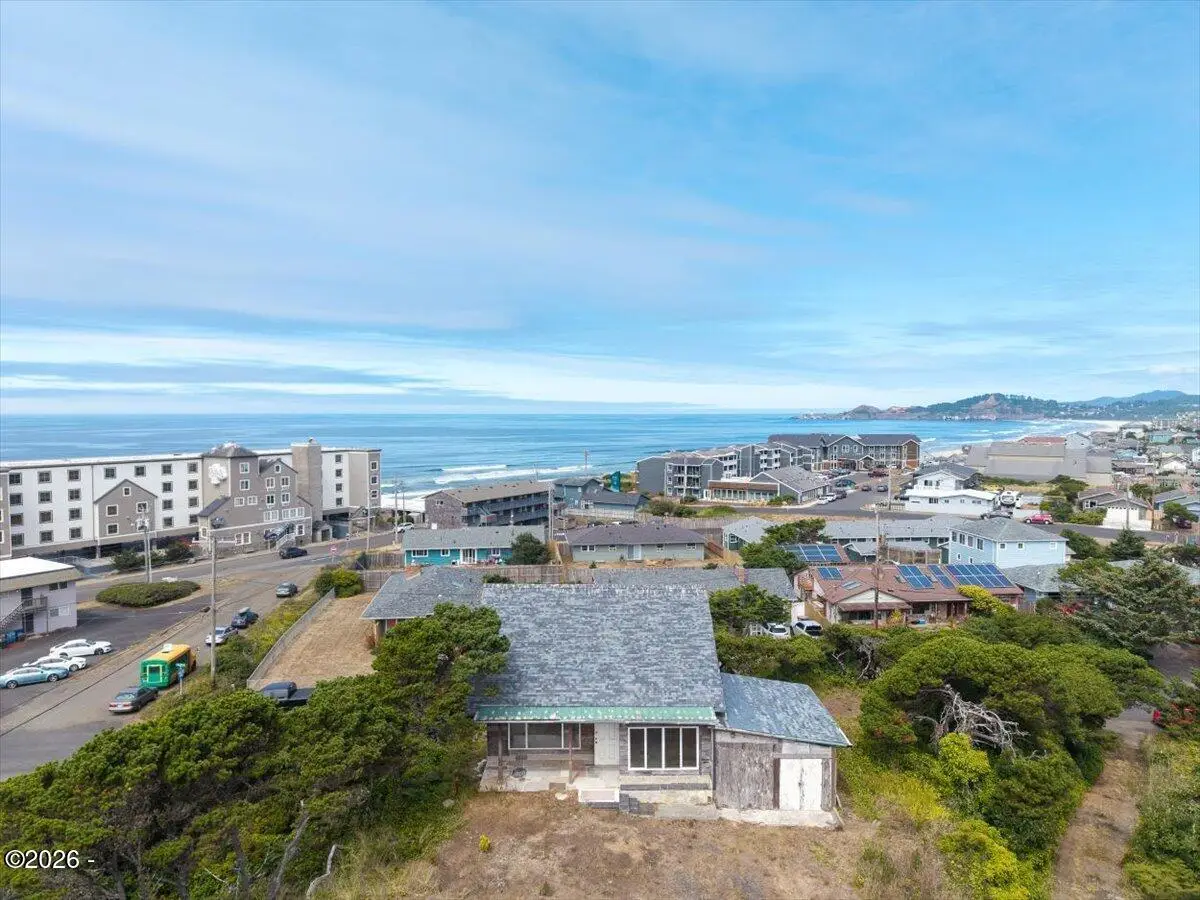 551 SW 4th, Newport, OR 97365 - #1