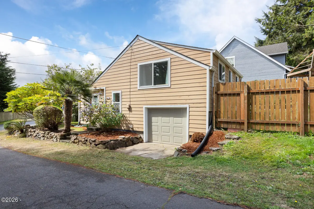 1125 SW Galley, Lincoln City, OR 97367 - #1