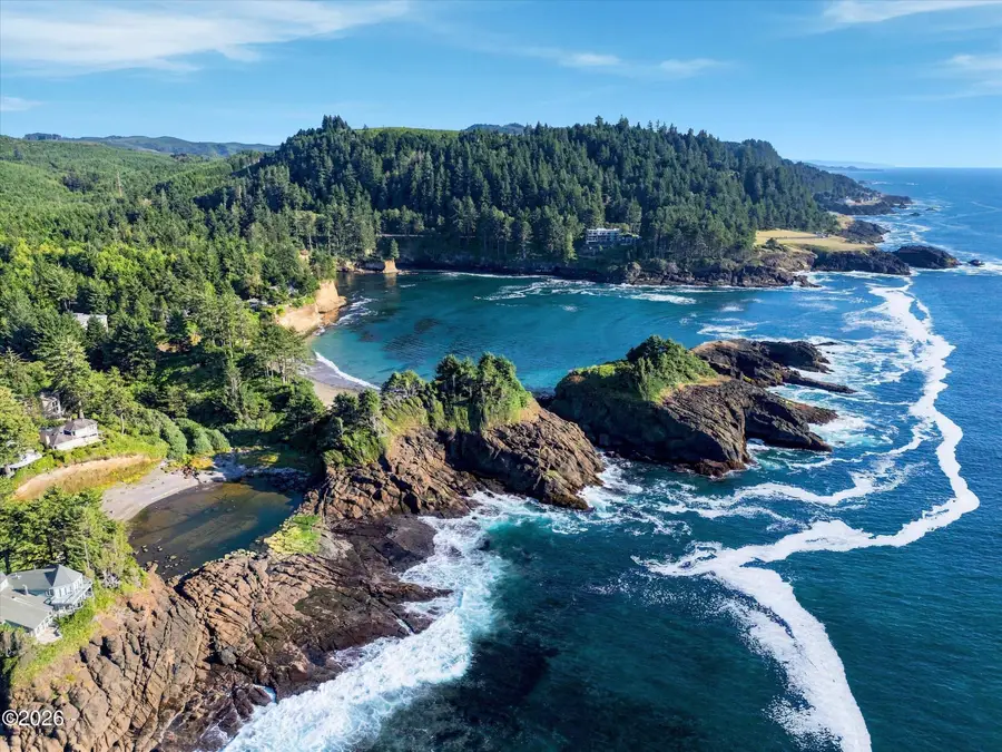 194 The Pines, Depoe Bay, OR 97341 - #2