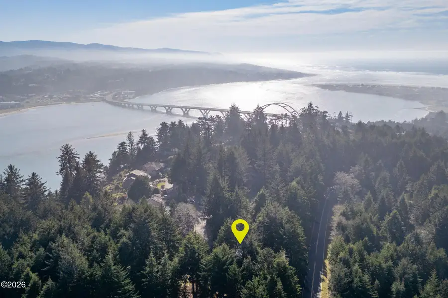 705 NW Highland, Waldport, OR 97394 - #2