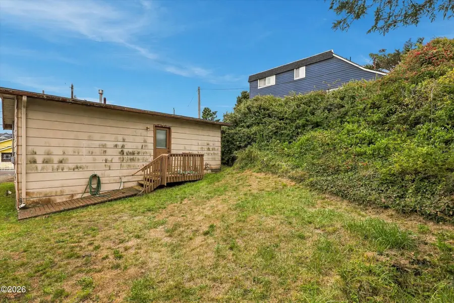 1245 NW 16th, Lincoln City, OR 97367 - #3