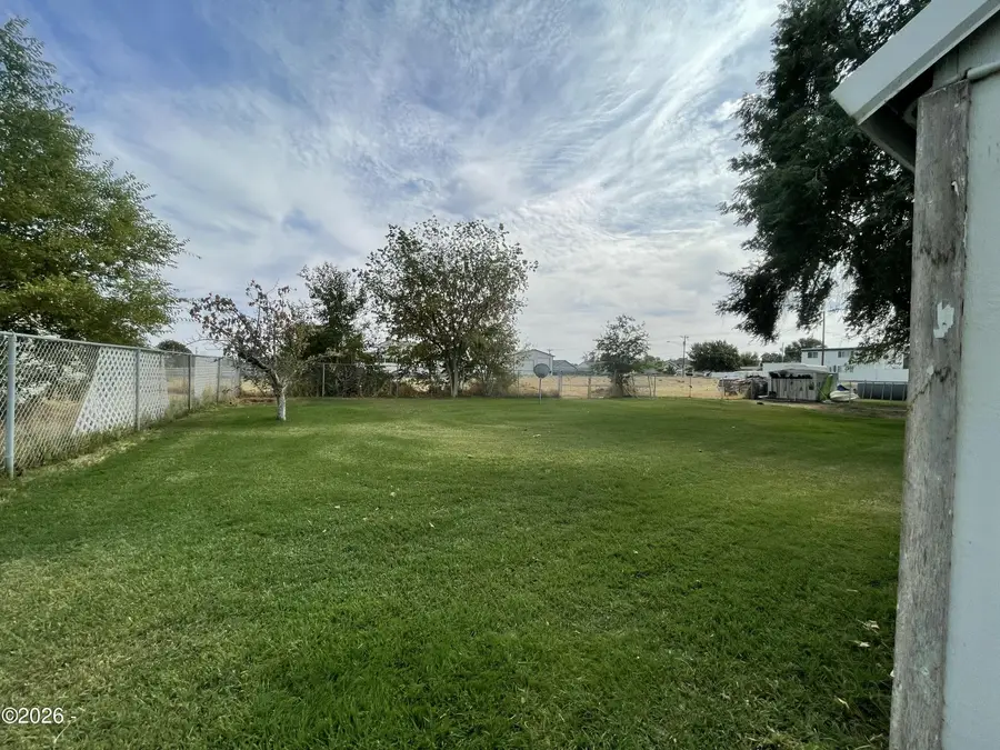 420 NE Eighth, Irrigon, OR 97844 - #3