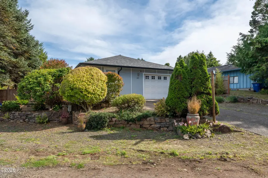 40 Spruce, Depoe Bay, OR 97341 - #2