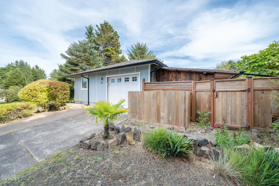 40 Spruce, Depoe Bay, OR 97341 - #3