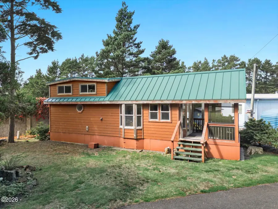 3700 N Hwy 101 Spc #2, Depoe Bay, OR 97341 - #2