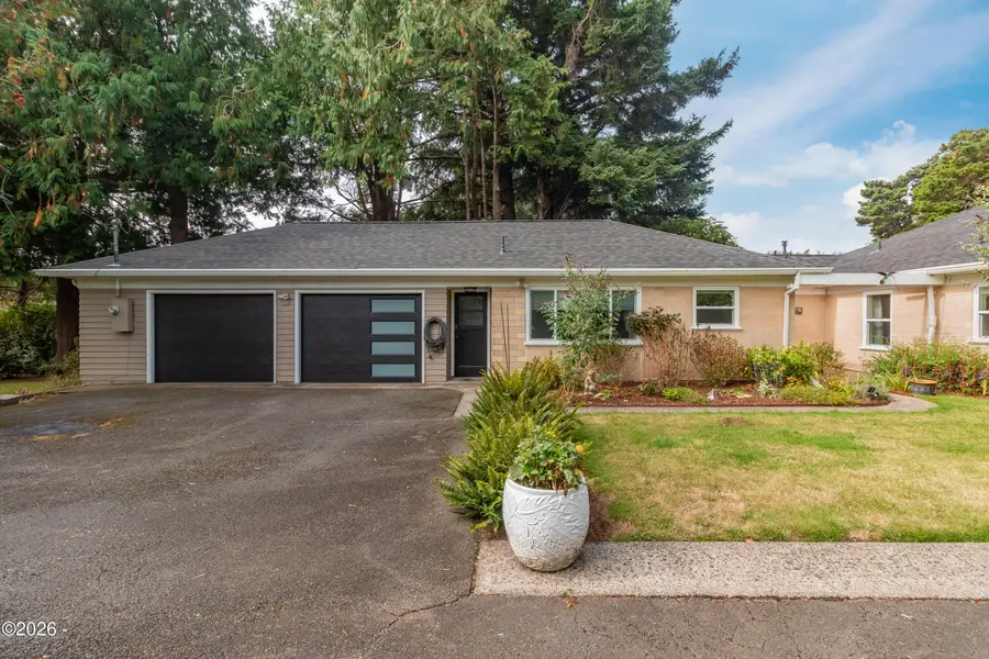 1903 NW 37th, Lincoln City, OR 97367 - #2