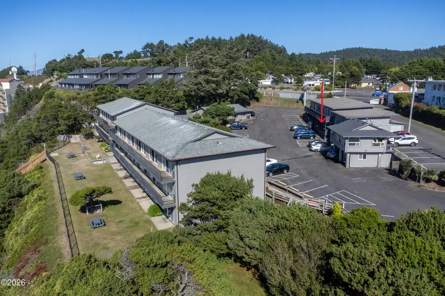 4229 SW Beach, Lincoln City, OR 97367 - #2
