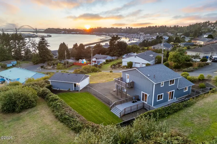 821 SE Vista, Newport, OR 97365 - #2
