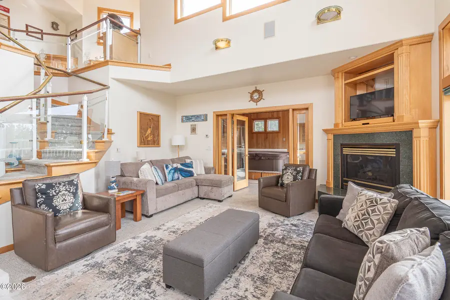 15710 Oceanview, Rockaway Beach, OR 97136 - #2
