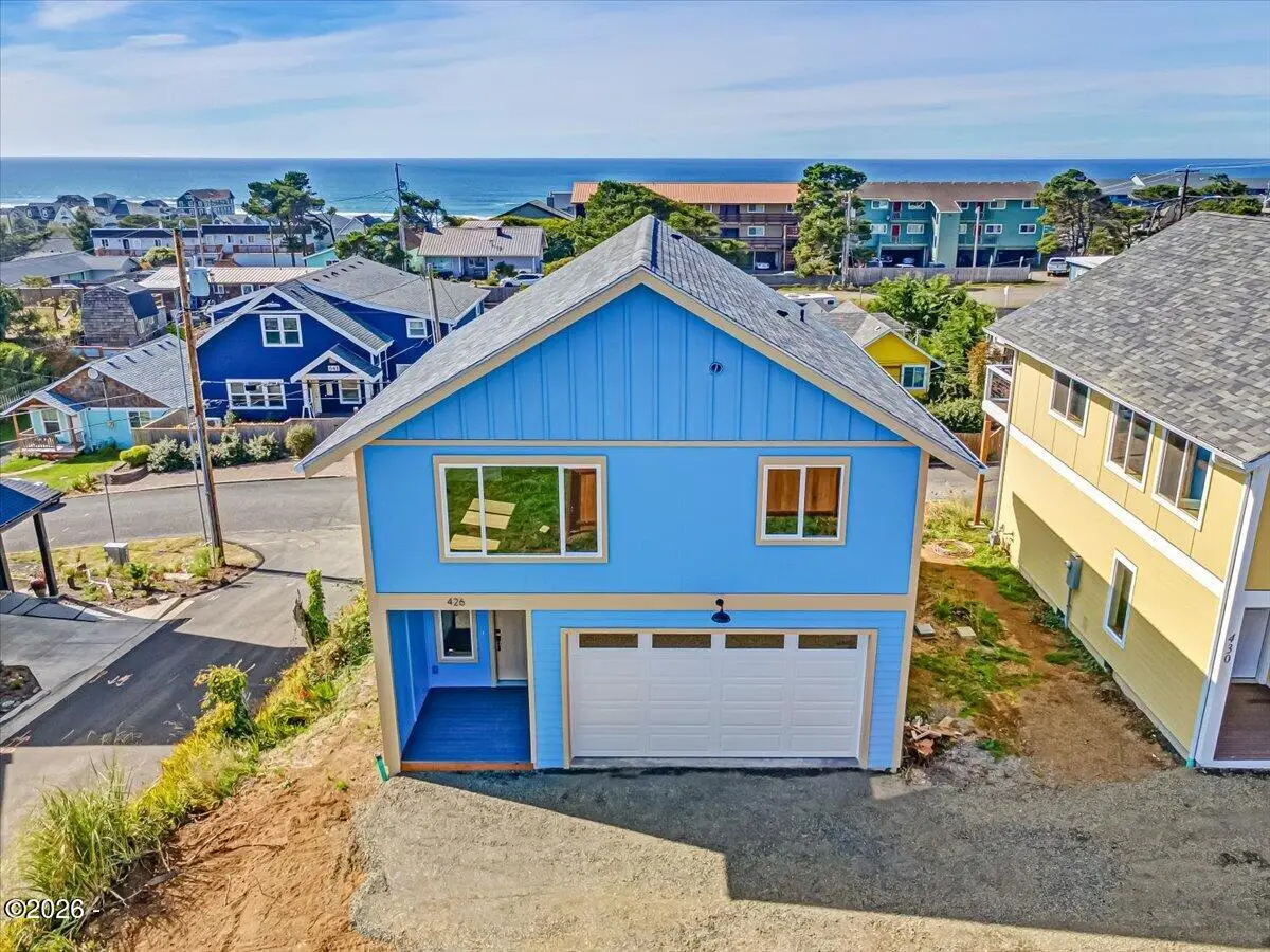 426 NW 5th, Newport, OR 97365 - #1