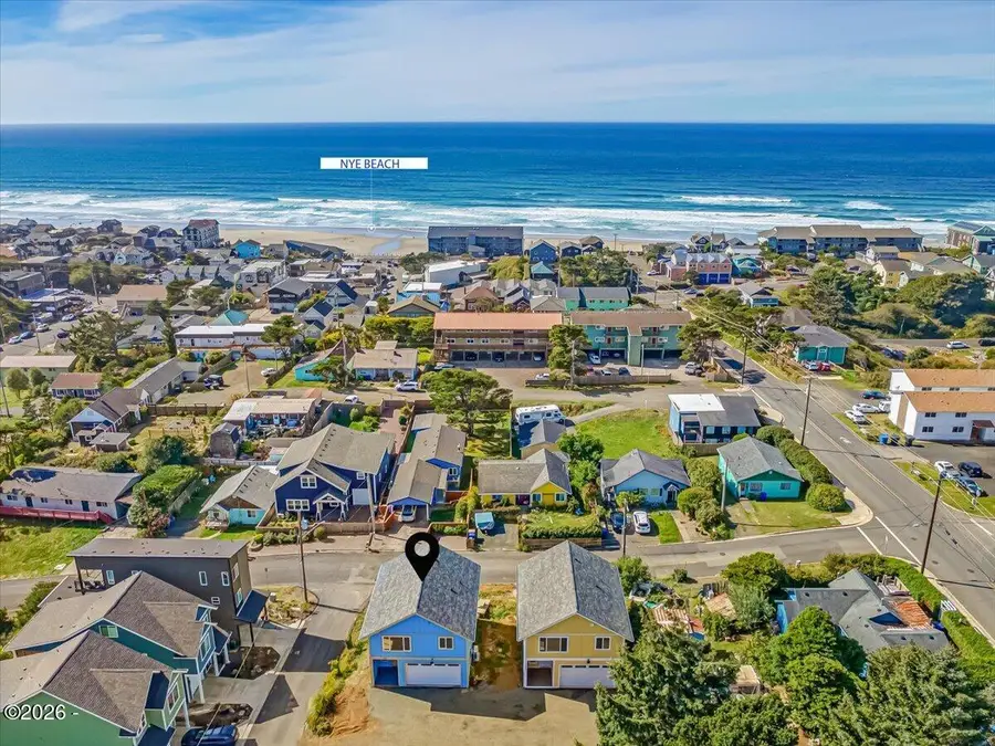 426 NW 5th, Newport, OR 97365 - #2