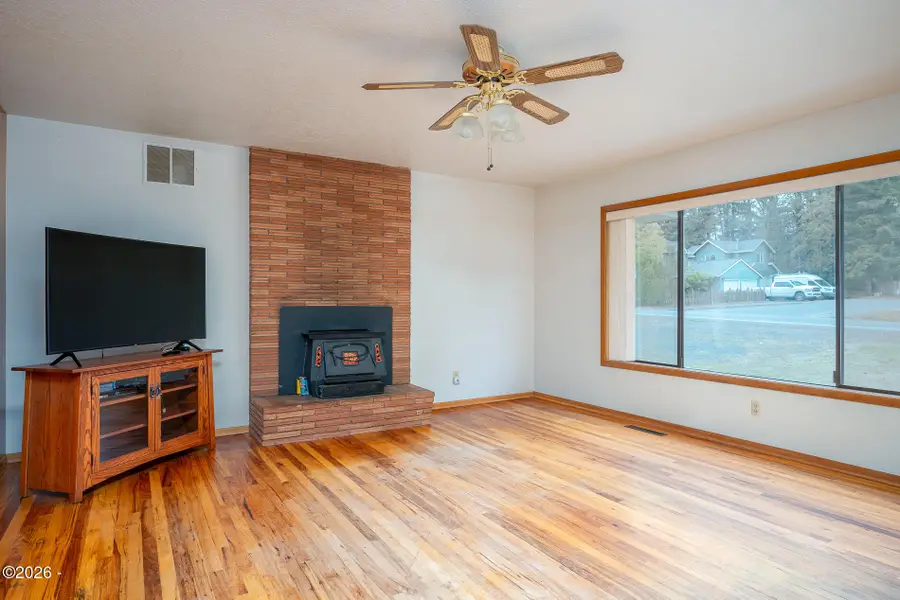 34970 Sykes, Saint Helens, OR 97051 - #3
